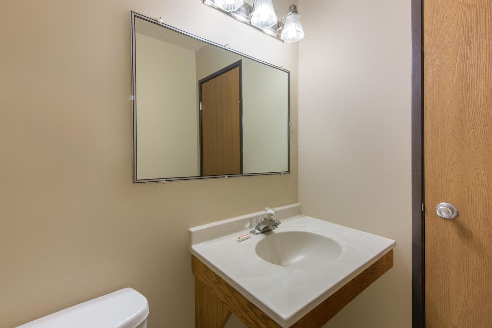 Super 8 By Wyndham Youngstown/Austintown Habitación foto