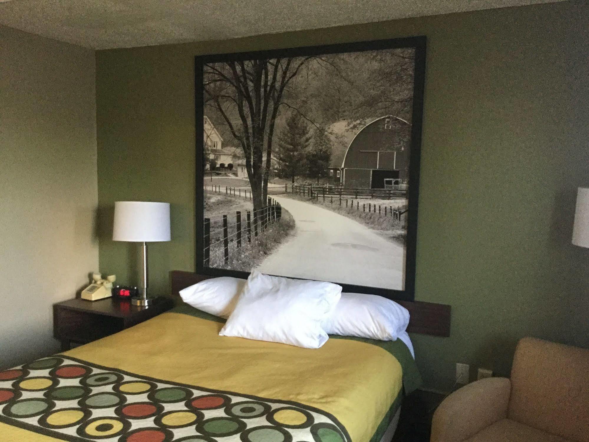 Super 8 By Wyndham Youngstown/Austintown Exterior foto